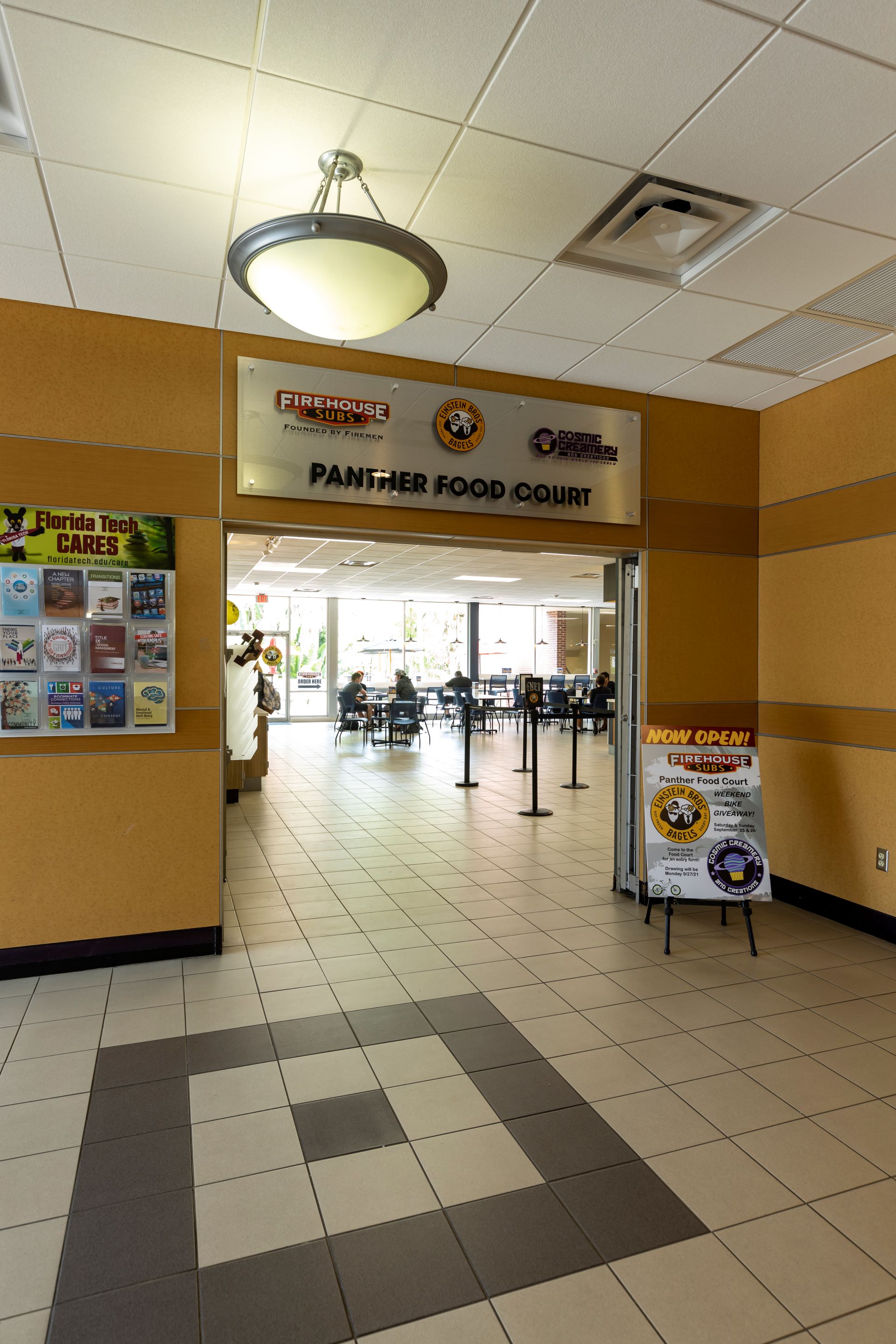 Large entrance doors to the food court